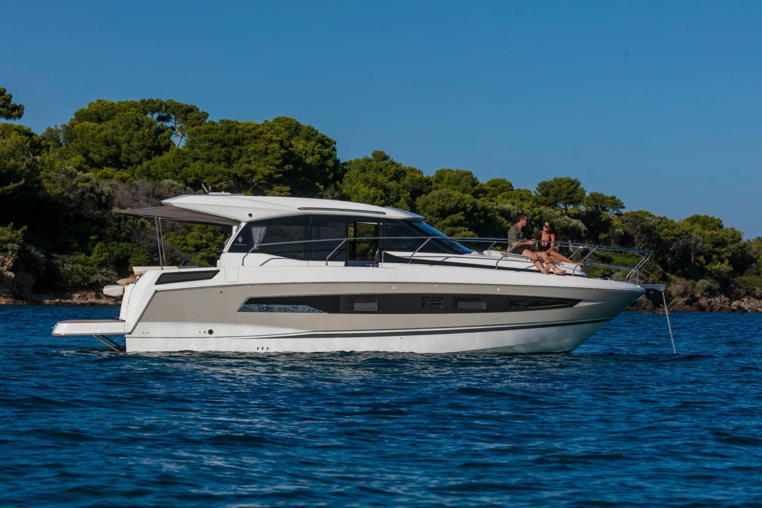 1nc37exterior